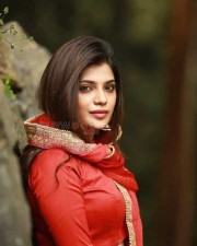 Tamil Actress Aathmika Photos