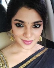Tamil Actress Aathmika Photos