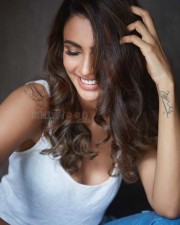 Tamil Actress Akshara Gowda Photoshoot Pictures