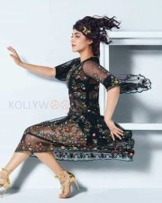 Tamil Actress Shruti Haasan New Photos
