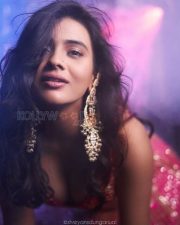 Telisinavaallu Actress Hebah Patel Glamourous Photos