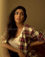 Telugu Actress Eesha Rebba New Sexy Pictures 18 Telugu Actress Eesha Rebba New Sexy Pictures 18