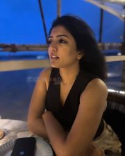 Telugu Actress Eesha Rebba in a Black Sleeveless Crop Top Pictures 04