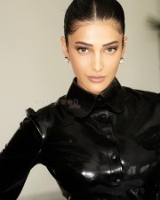 The Eye Actress Shruti Haasan in Leather Photos 03