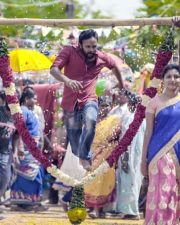 Theethum Nandrum Movie Photos