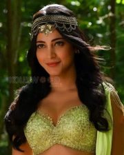 Vakeel Saab Heroine Shruti Haasan Pictures 01