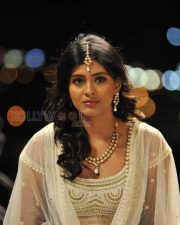 Vinnaithandi Vantha Angel Movie Heroine Hebah Patel Pictures