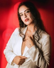 Zee5 Movie Net Actress Avika Gor Photoshoot Pictures 02