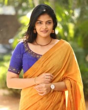 Actress Kalpika Ganesh At Padi Padi Leche Manasu Movie Thanks Meet Photos