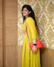 Actress Kalpika Ganesh at Yashoda Movie Success Meet Pictures 10