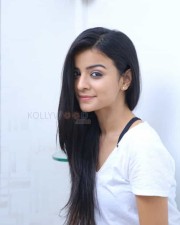 Actress Mahima Makwana New Pictures