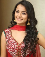 Actress Mahimabadvani Photos