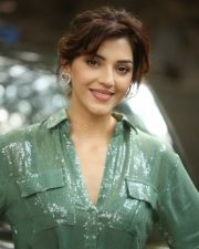 Actress Mehreen Kaur Pirzada at Manchi Rojulochaie Movie Interview Photos 37