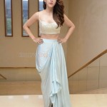 Mehreen Pirzada 27