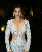 Actress Mehreen Kaur at Manchi Rojulochaie Movie Pre Release Event Pictures 01