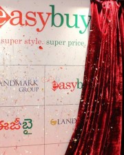 Actress Mehreen Pirzada Launches Th Store Of Easybuy In Hyderabad Photos