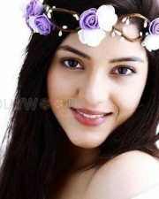 Actress Mehreen Pirzada Pics