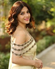 Actress Mehrene Kaur Pirzada At Entha Manchivaadavura Movie Interview Photos
