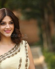 Actress Mehrene Kaur Pirzada At Entha Manchivaadavura Movie Interview Photos