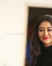 Actress Pooja Jhaveri At Kitty Party First Look Launch Photos