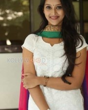 Actress Pooja Jhaveri Pictures