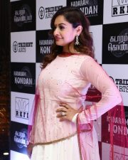 Actress Pooja Kumar At Kadaram Kondan Press Meet Pictures