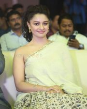 Actress Pooja Kumar At Vishwaroopam Audio Launch Photos