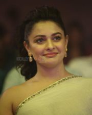 Actress Pooja Kumar At Vishwaroopam Audio Launch Photos