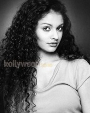 Pooja Kumar 45