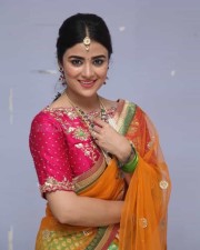 Actress Priyanka Sharma At Savaari Teaser Launch Pictures