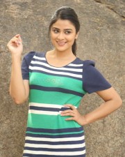 Actress Priyanka Sharma Photos