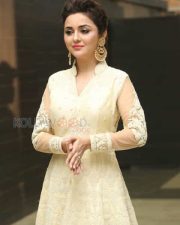 Actress Ragini Nandwani New Pictures