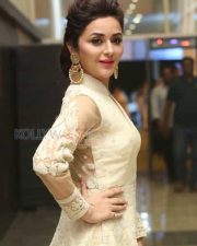 Actress Ragini Nandwani New Pictures