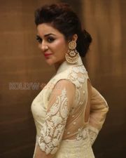 Actress Ragini Nandwani New Pictures