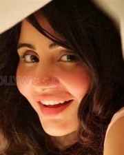 Actress Shaylee Krishen Photos