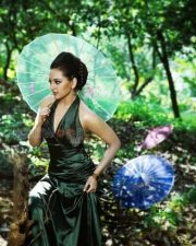 Actress Sonakshi Sinha Sexy Photos