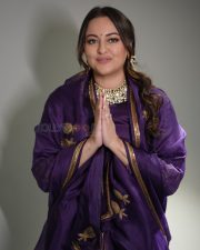 Actress Sonakshi Sinha at Jatadhara Movie Trailer Launch Event Stills 17
