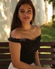 Actress Tanya Hope Photos