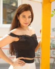 Actress Tanya Hope Photos