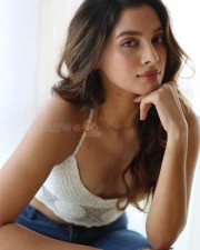 Actress Tanya Hope Sexy New Photoshoot Pictures