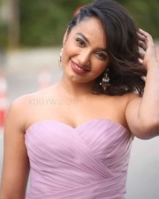Actress Tejaswi Madivada At Beautyland In Jrc Convention Centre Photos