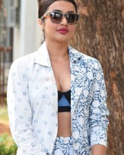 Actress Tejaswi Madivada At Commitment Movie Trailer Launch Photos