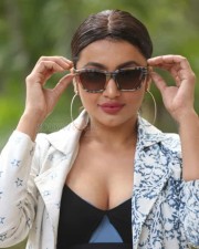 Actress Tejaswi Madivada At Commitment Movie Trailer Launch Photos