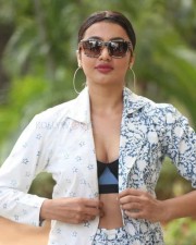 Actress Tejaswi Madivada At Commitment Movie Trailer Launch Photos