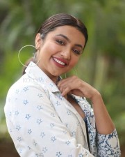 Actress Tejaswi Madivada At Commitment Movie Trailer Launch Photos