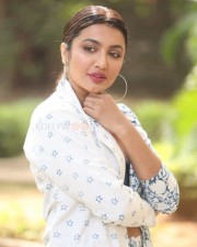 Actress Tejaswi Madivada At Commitment Movie Trailer Launch Photos