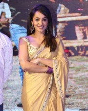 Actress Tejaswi Madivada Latest Photos Sexy Saree Pictures
