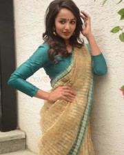Actress Tejaswi Madivada Saree Photos