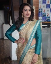 Actress Tejaswi Madivada Saree Photos