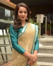 Actress Tejaswi Madivada Saree Photos
